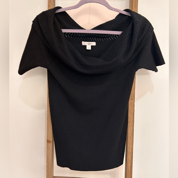 ROZ & ALI Women’s off the Shoulder Stretch knit Black Sweater Size Medium - Picture 1 of 6